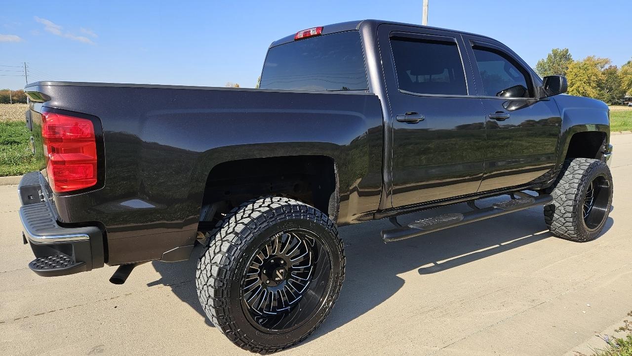 Chevrolet Silverado 1500 4WD Crew Cab 143.5" LT w/2LT 2015