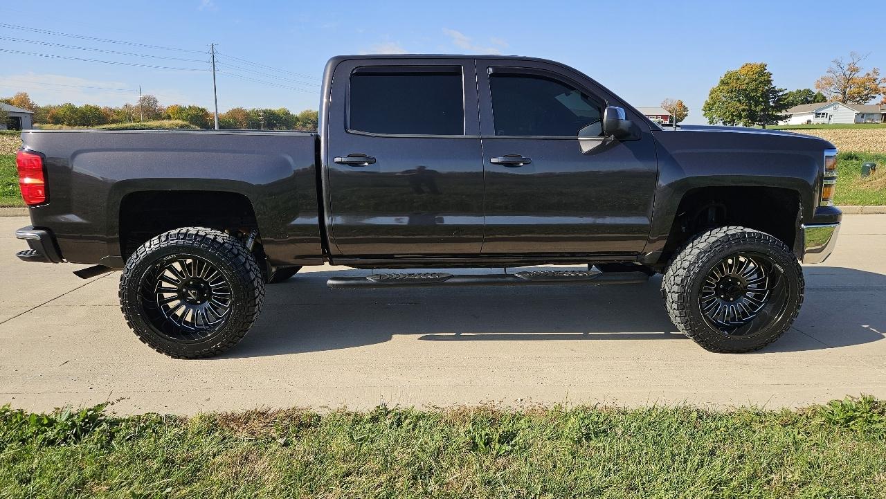 Chevrolet Silverado 1500 4WD Crew Cab 143.5" LT w/2LT 2015