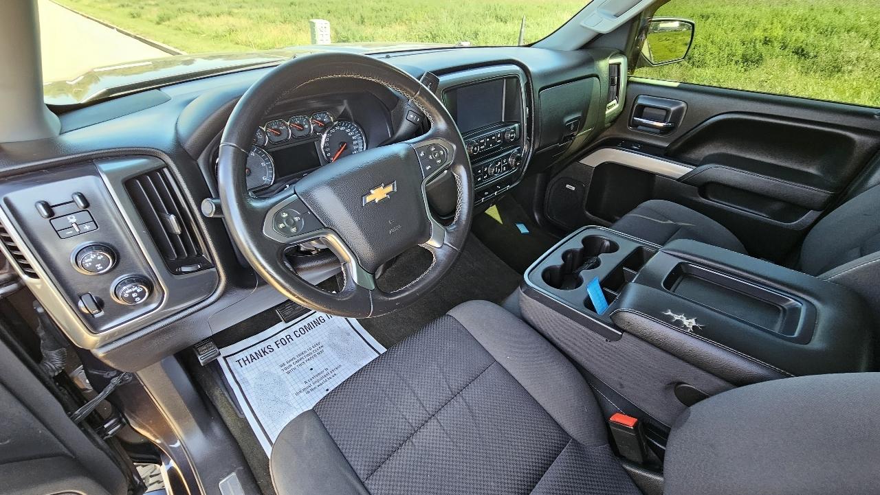 Chevrolet Silverado 1500 4WD Crew Cab 143.5" LT w/2LT 2015