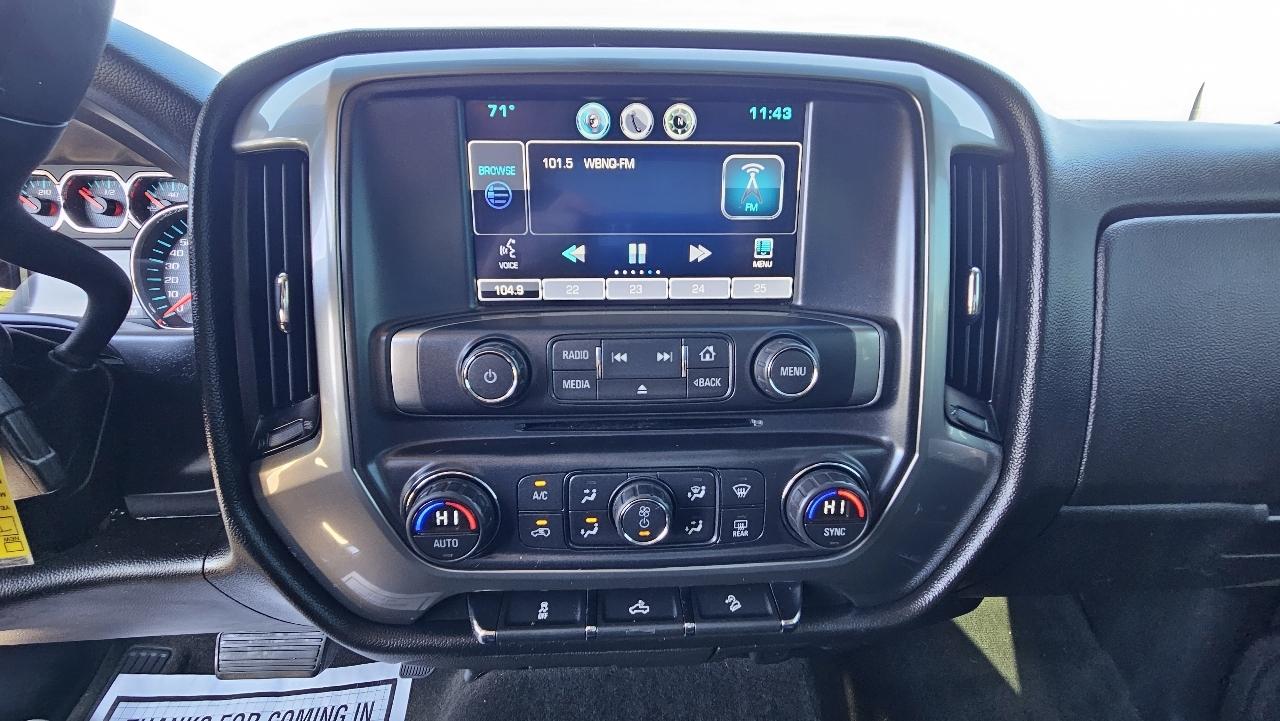 Chevrolet Silverado 1500 4WD Crew Cab 143.5" LT w/2LT 2015
