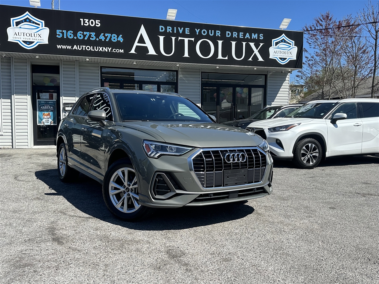 2023 Audi Q3 S line Premium