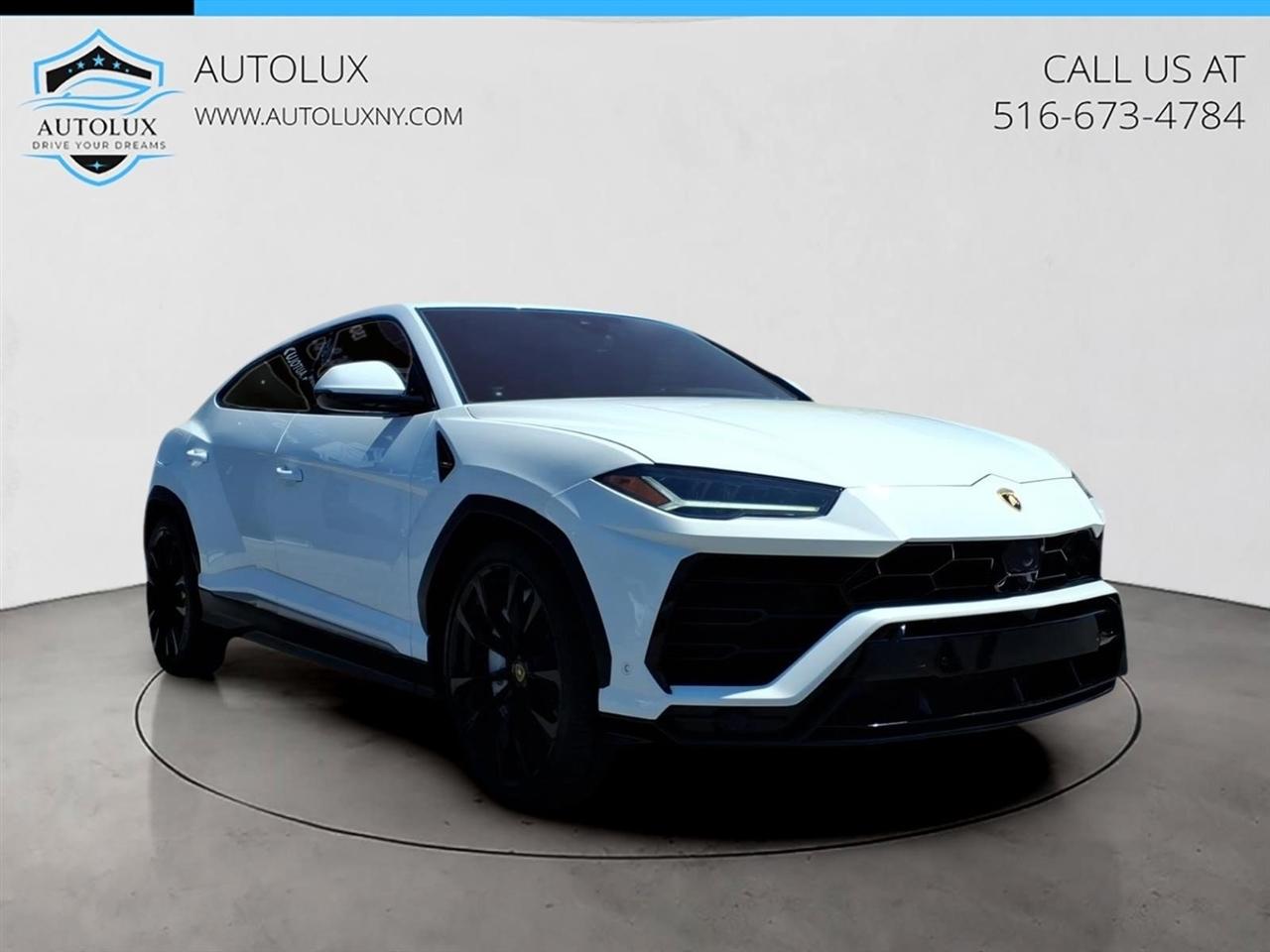 2019 Lamborghini Urus 