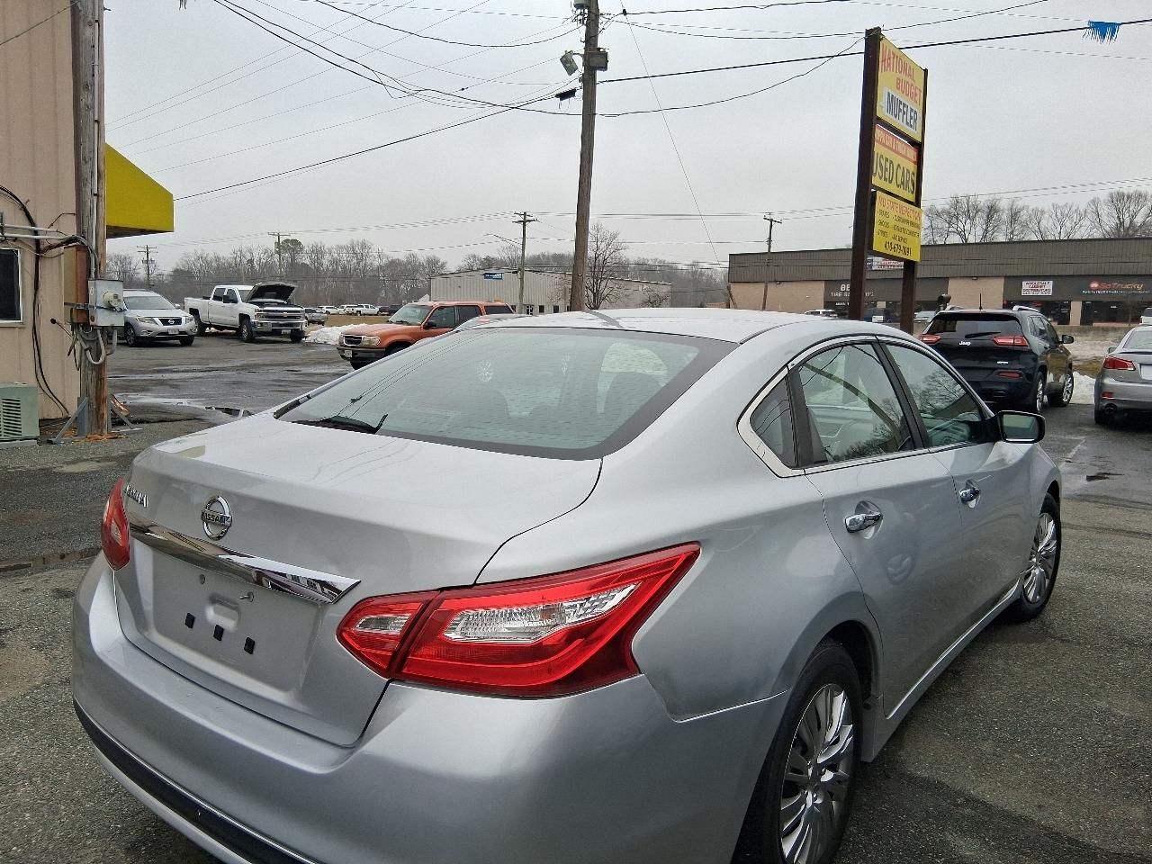 Nissan Altima 2.5 SR 2016