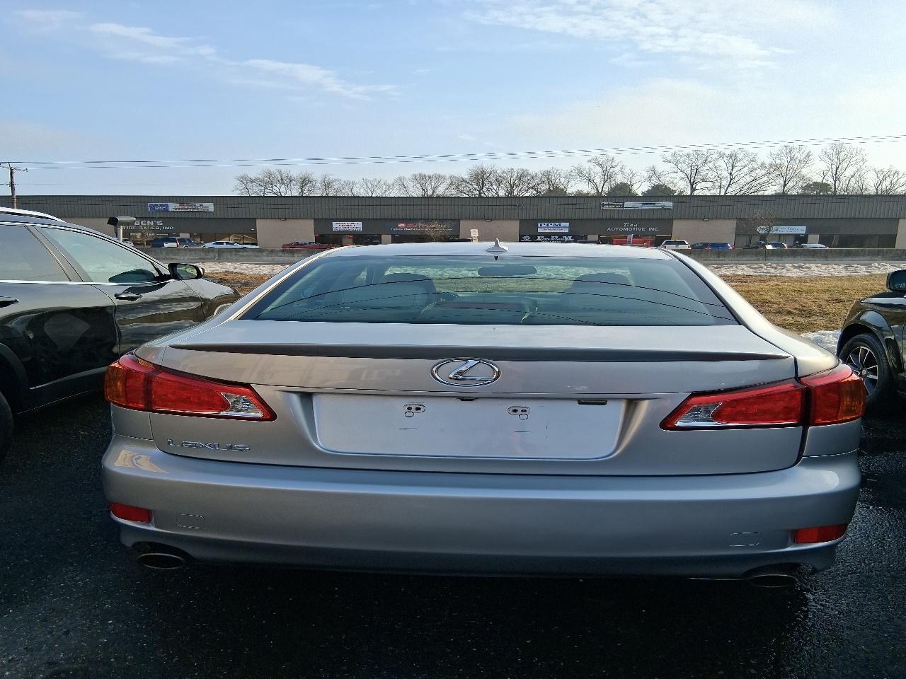 Lexus IS IS 250 AWD 6-Speed Sequential 2010