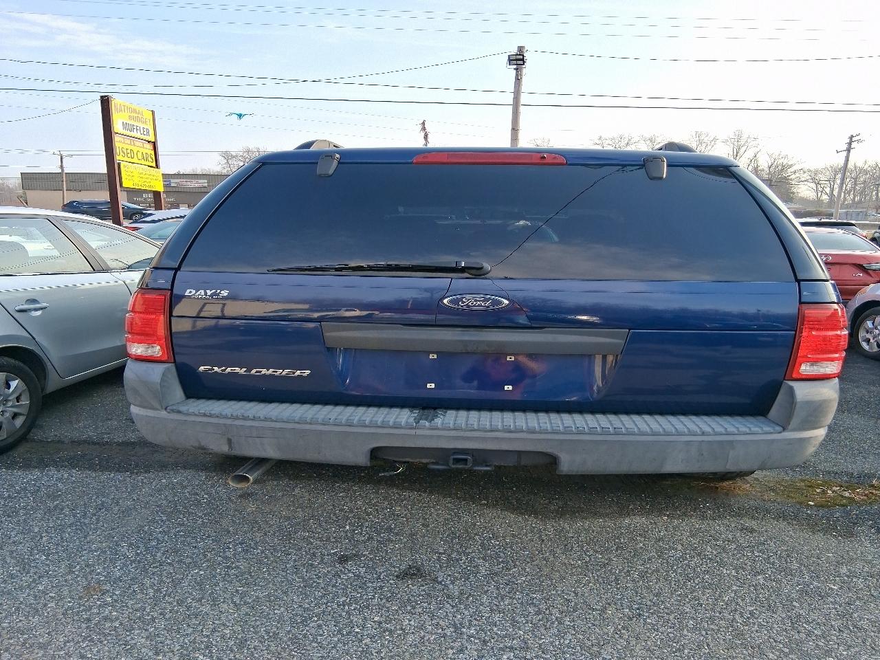 Ford Explorer XLS Sport 4.0L 4WD 2004