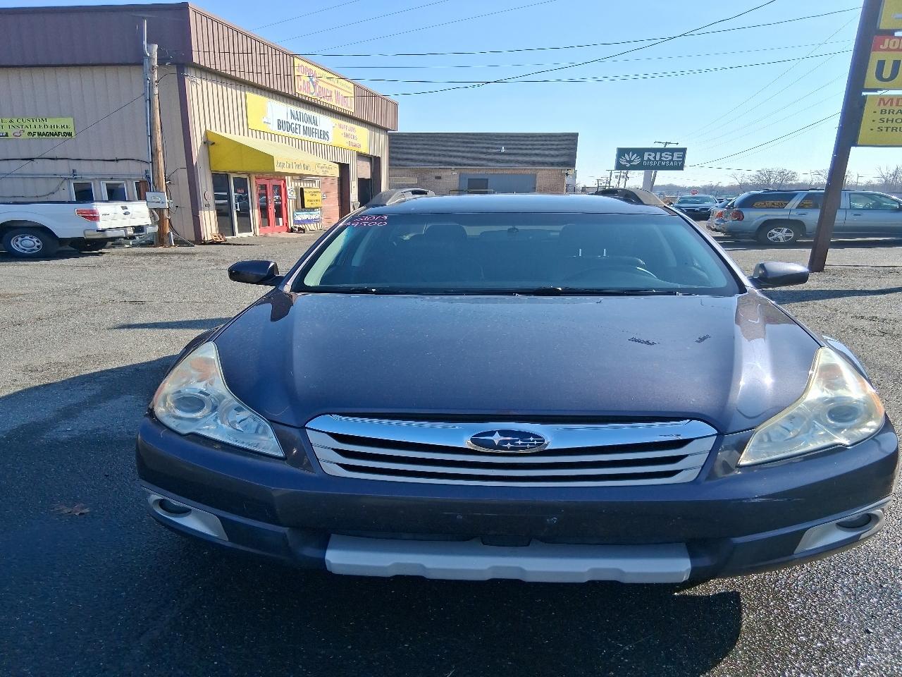 Subaru Outback 3.6R Limited 2011