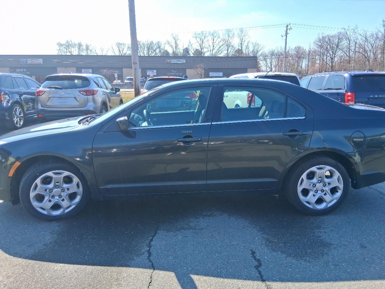 Mercury Milan I4 2010