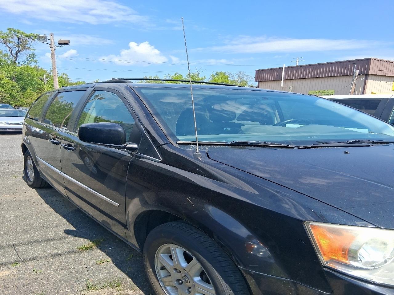 Chrysler Town & Country Touring 2010
