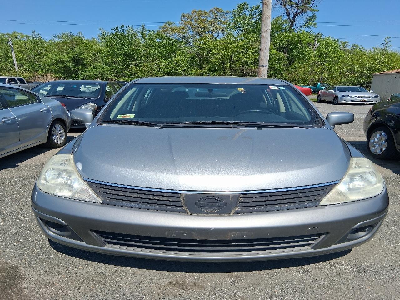 Nissan Versa 1.8 S 2008