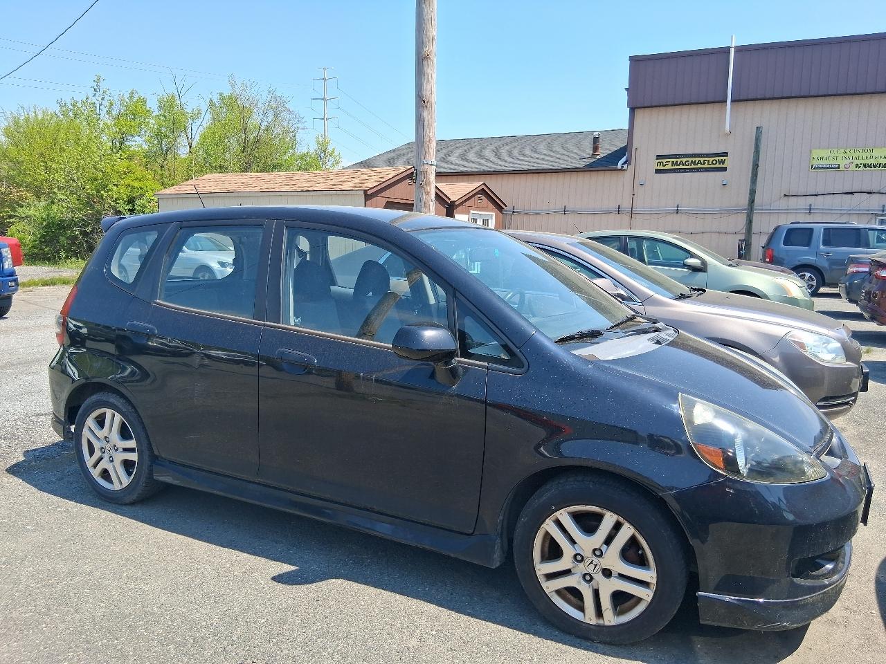 Honda Fit Sport 5-Speed AT 2007