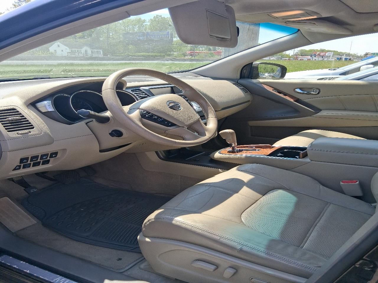 Nissan Murano SV 2013