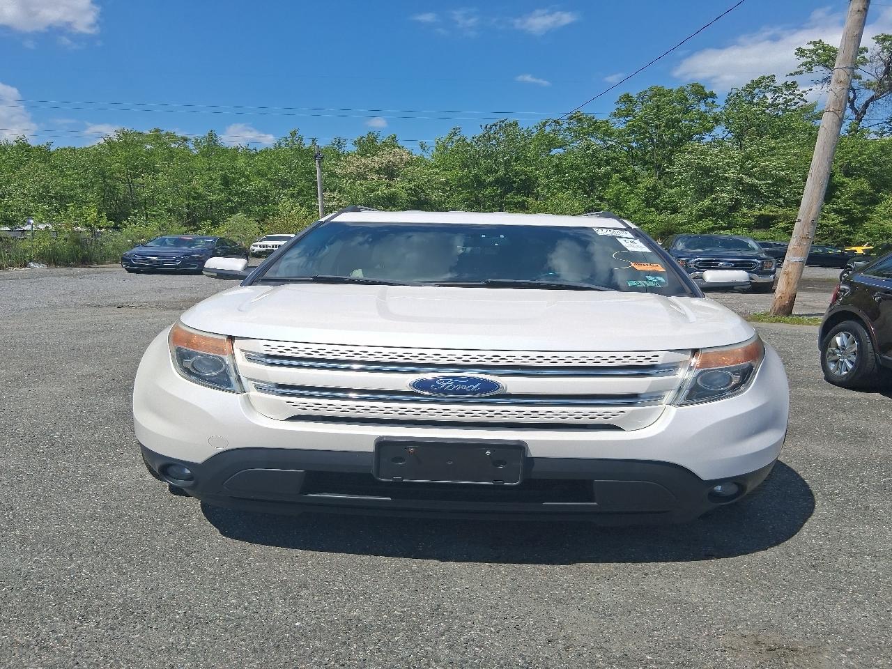 Ford Explorer Limited 4WD 2011