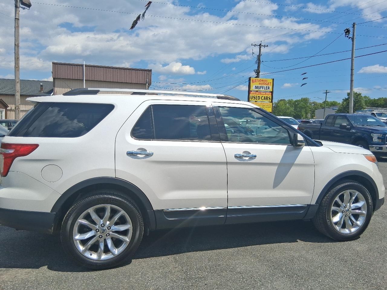 Ford Explorer Limited 4WD 2011