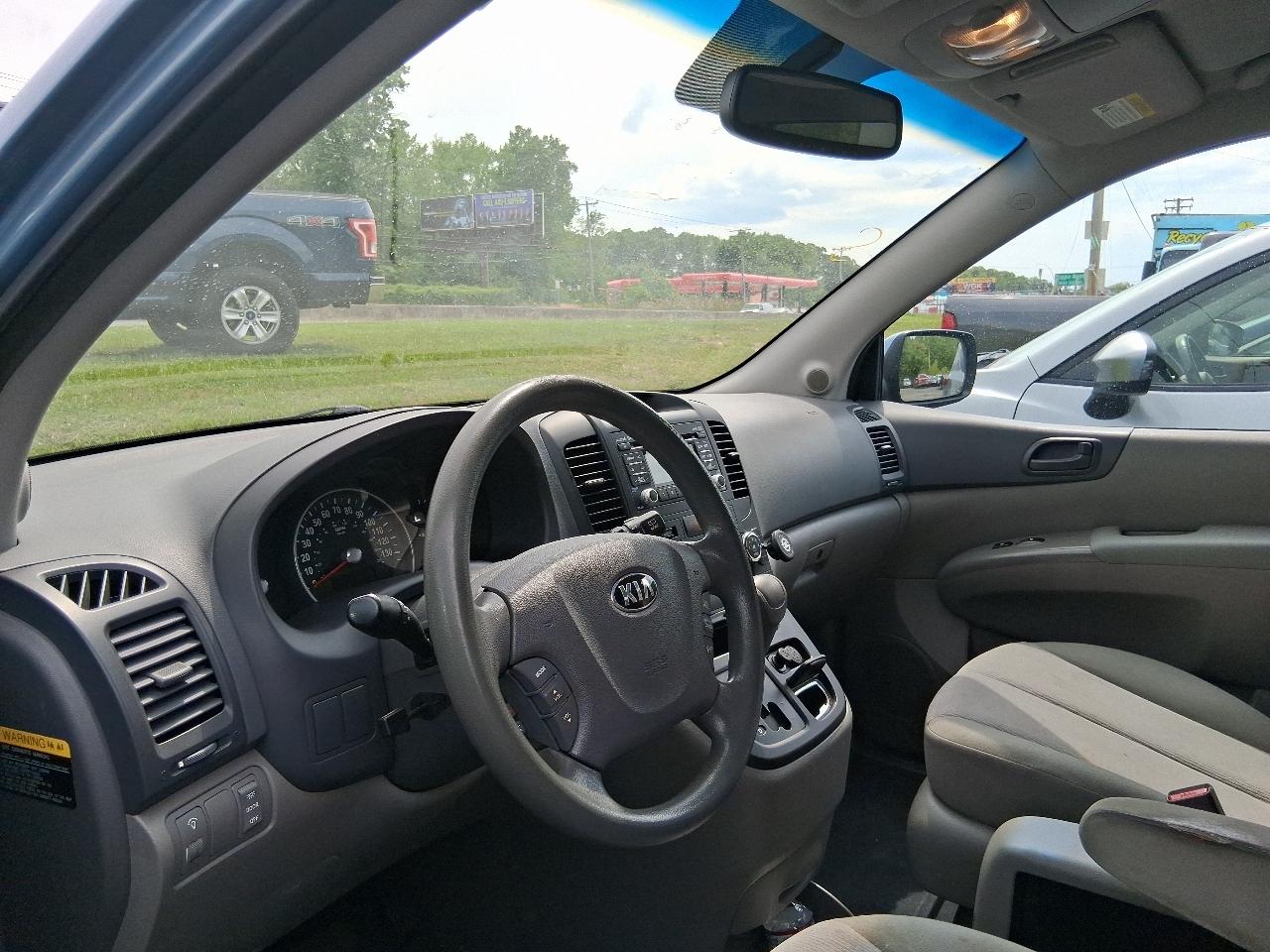 Kia Sedona LX LWB 2014
