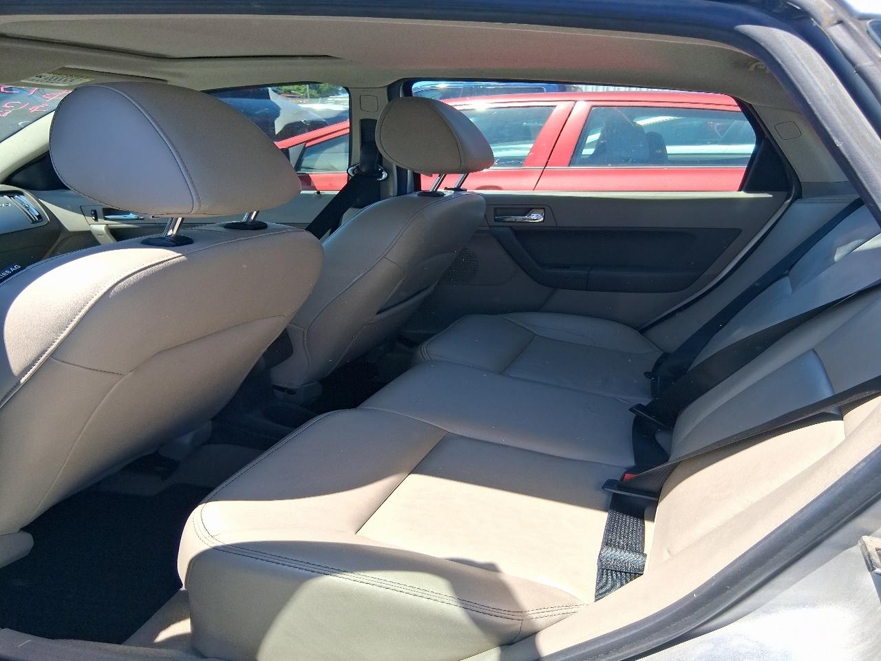 Ford Focus SEL Sedan 2011