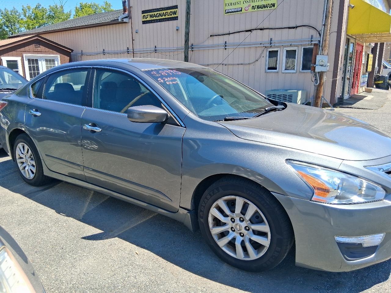 Nissan Altima 2.5 SV 2015