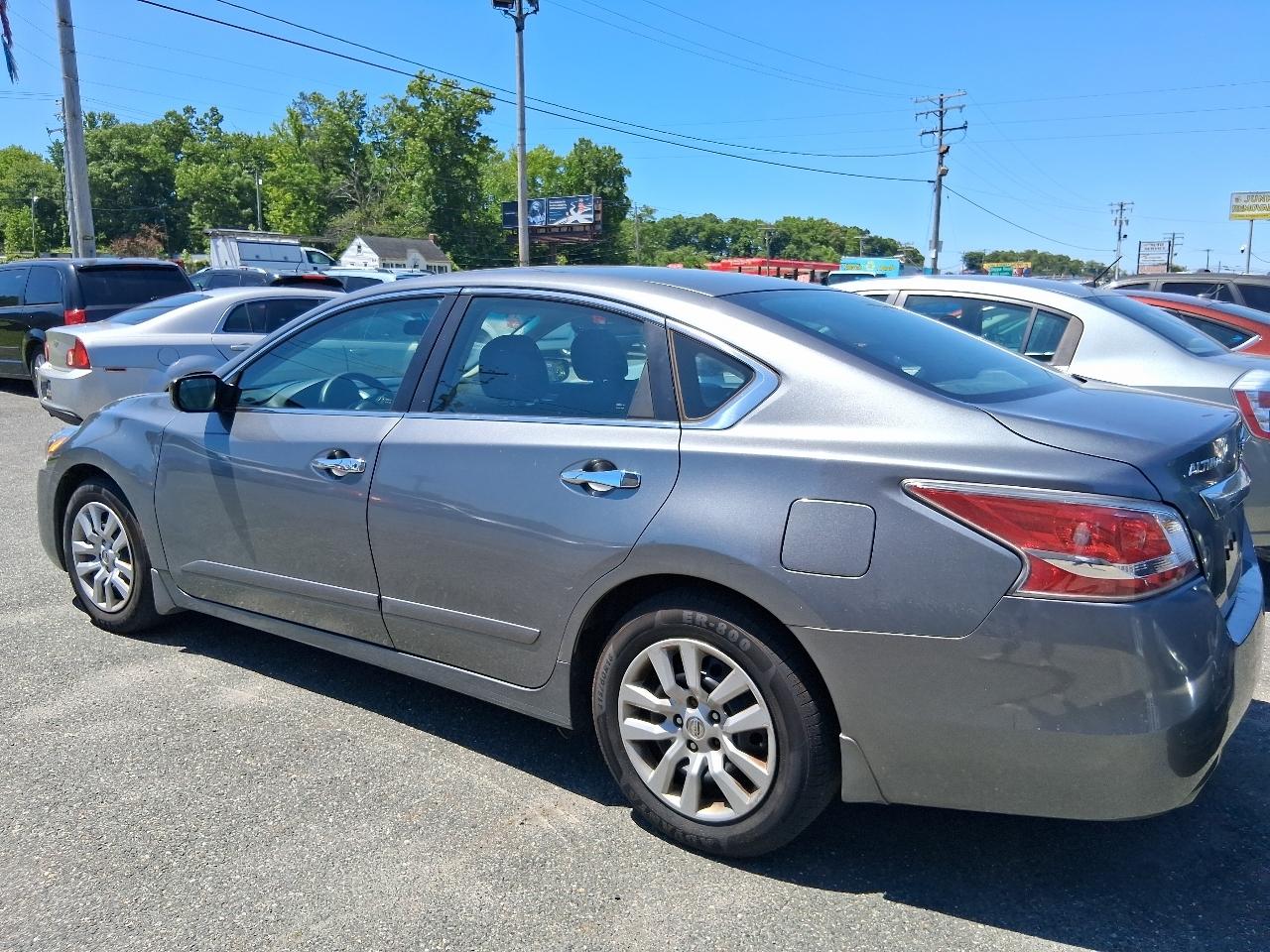 Nissan Altima 2.5 SV 2015