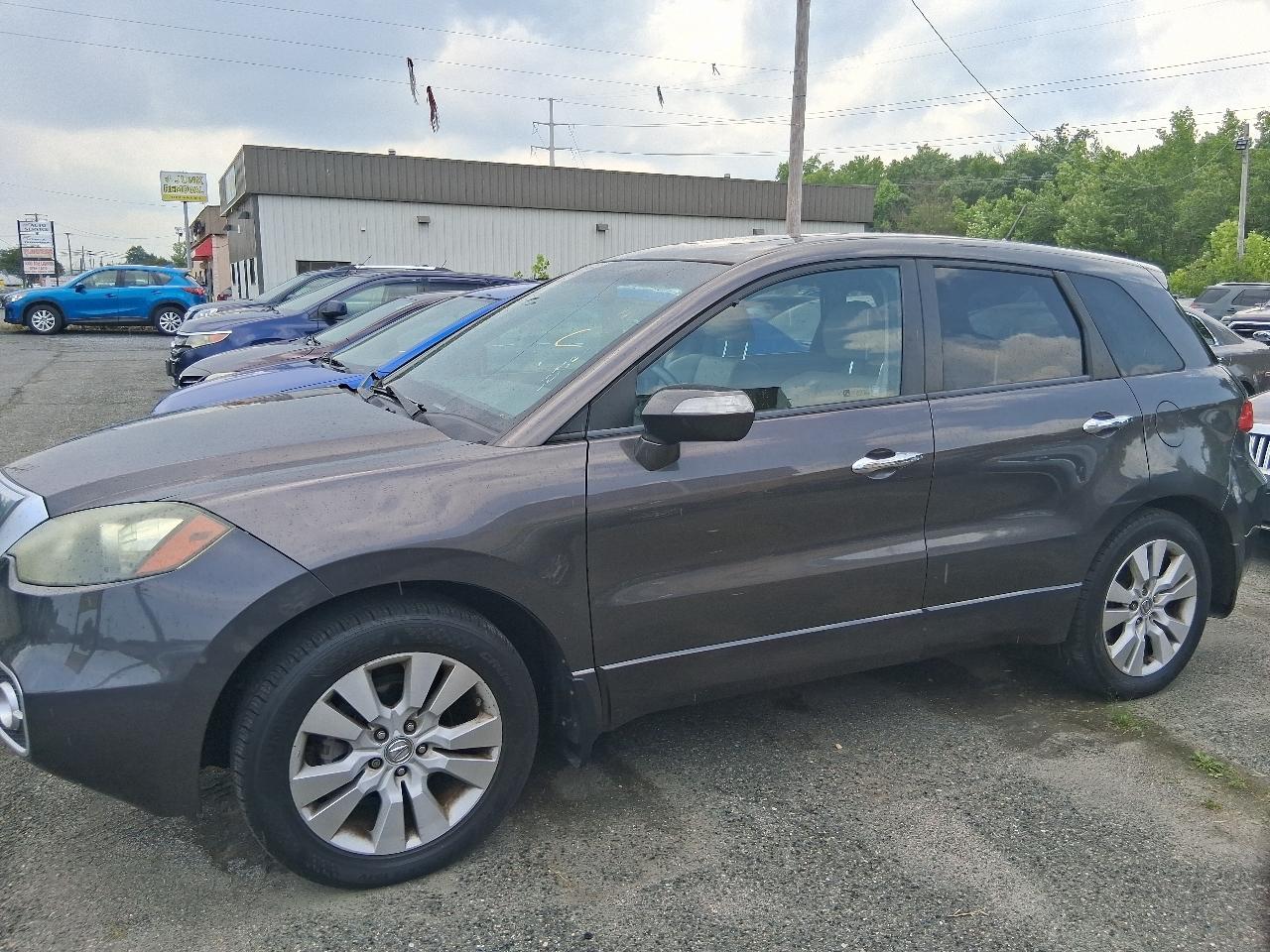 Acura RDX 5-Spd AT SH-AWD with Technology Package 2011