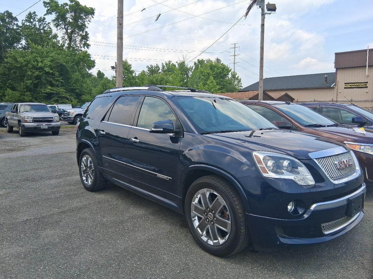 GMC Acadia Denali AWD 2012