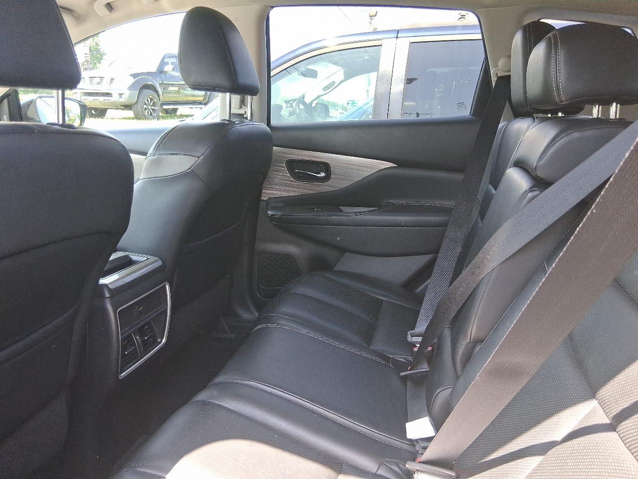 Nissan Murano SV AWD 2015