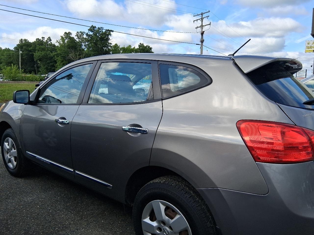 Nissan Rogue S AWD 2012