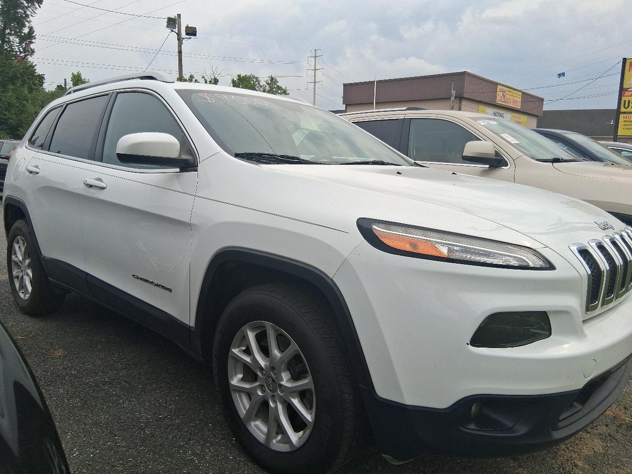 Jeep Cherokee Latitude FWD 2015