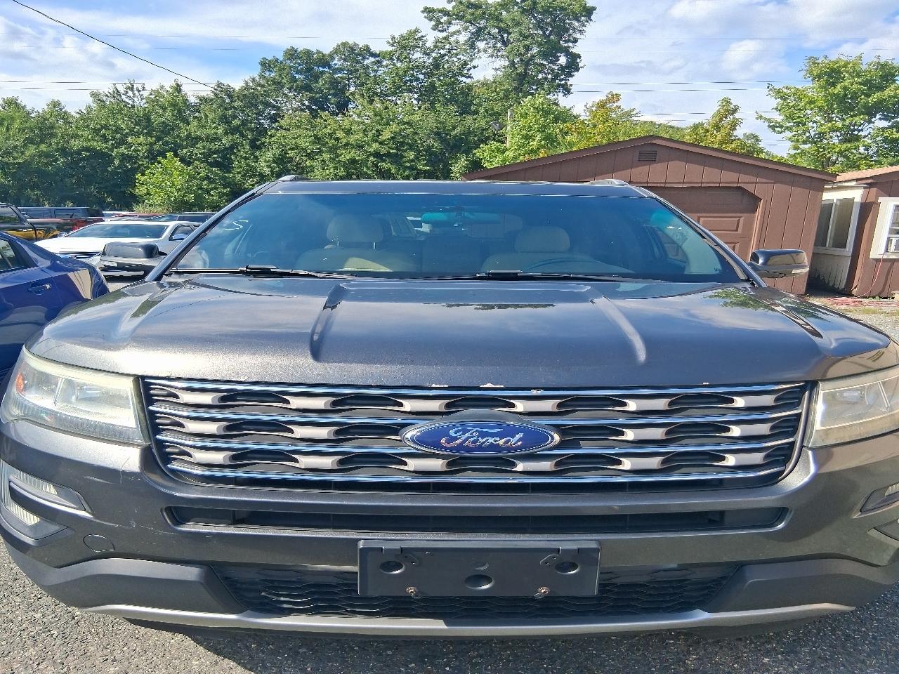 2016 Ford Explorer 