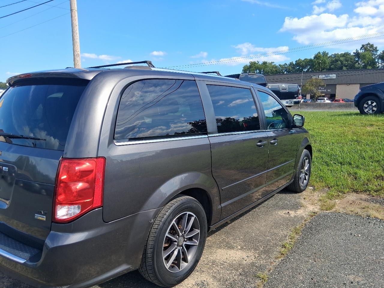 Dodge Grand Caravan SXT 2017