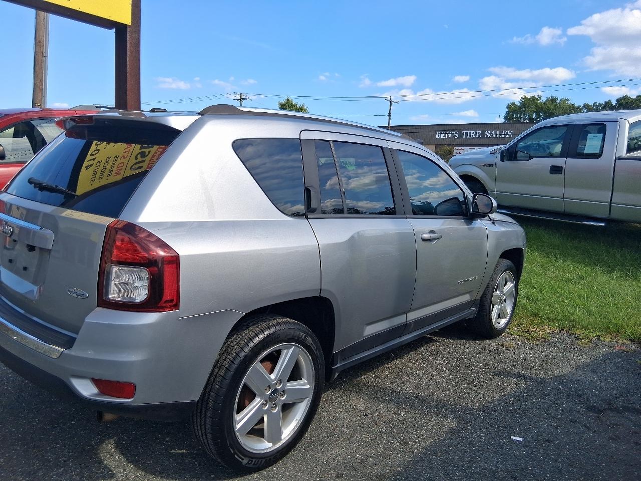 Jeep Compass Latitude FWD 2014