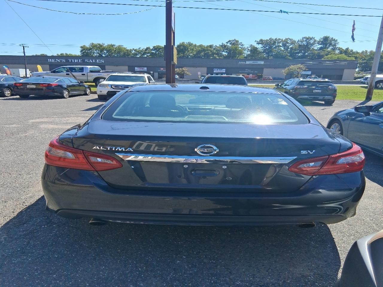 Nissan Altima 2.5 SV 2018