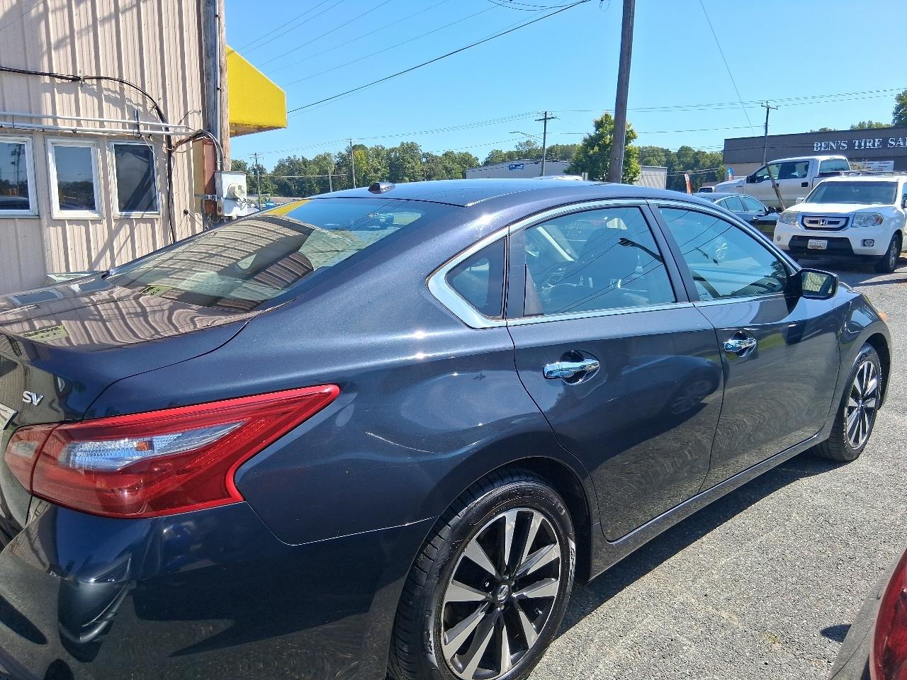 Nissan Altima 2.5 SV 2018