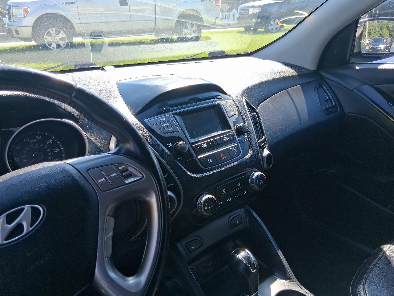 Hyundai Tucson SE FWD 2015