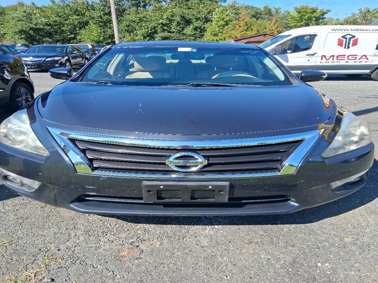 Nissan Altima 3.5 SL 2013