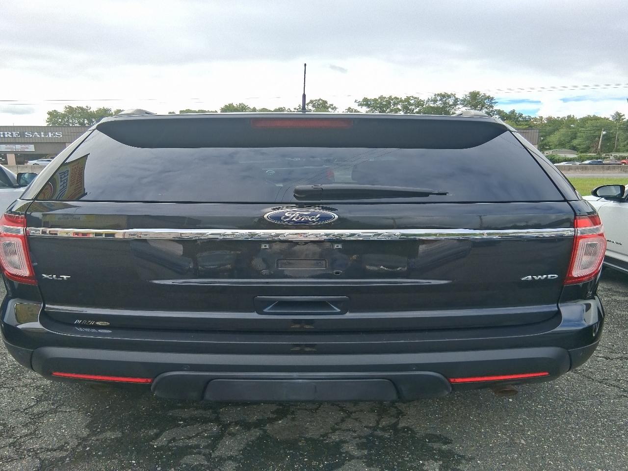 Ford Explorer XLT 4WD 2015