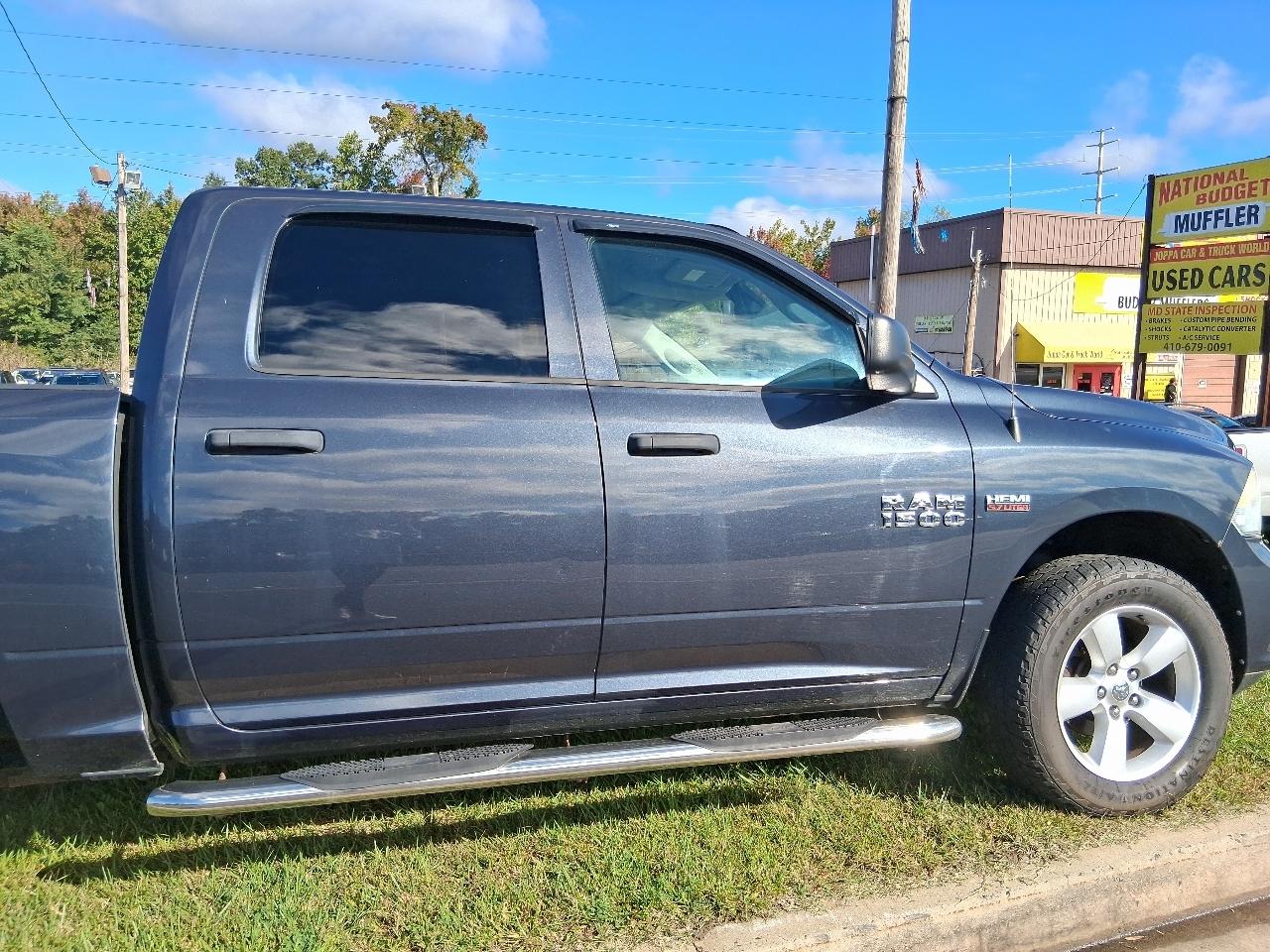 RAM 1500 Tradesman Crew Cab SWB 4WD 2014