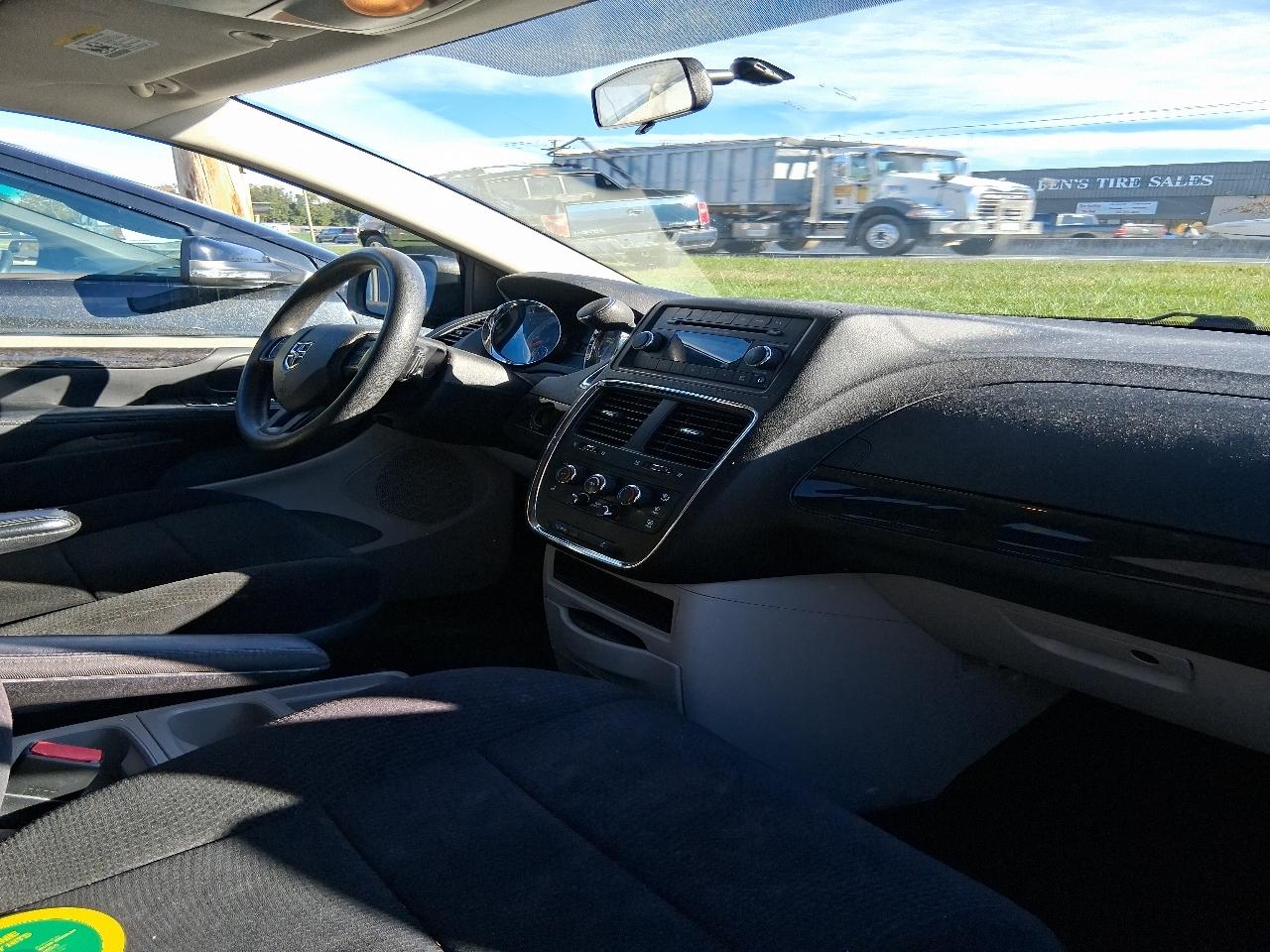 Dodge Grand Caravan SE 2013