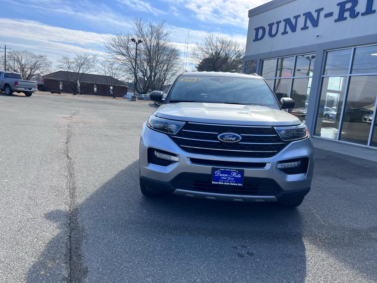 Ford Explorer XLT 4WD 2023