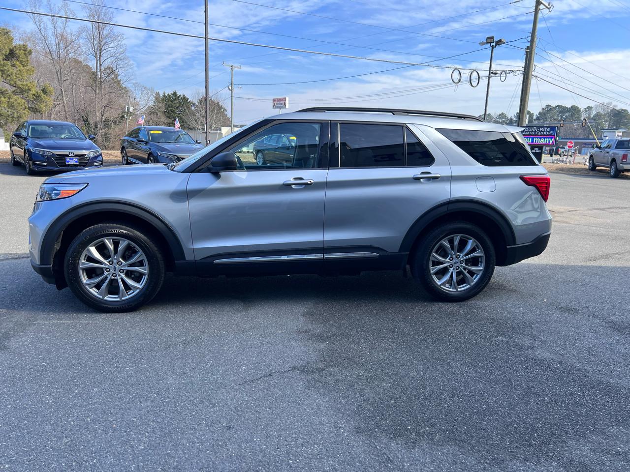 Ford Explorer XLT 4WD 2023