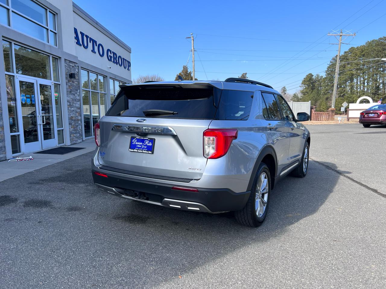 Ford Explorer XLT 4WD 2023