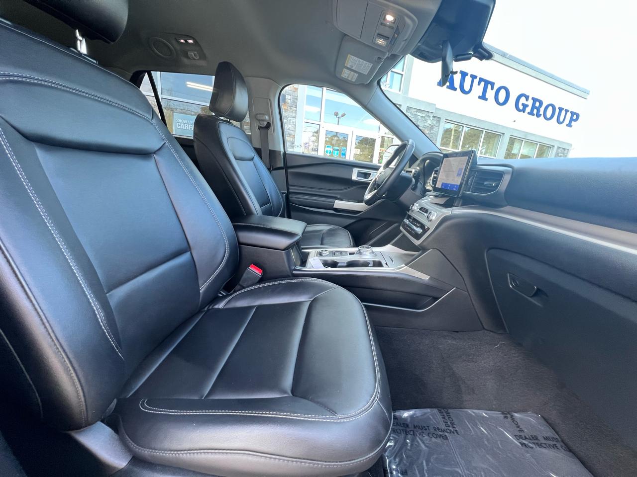 Ford Explorer XLT 4WD 2023