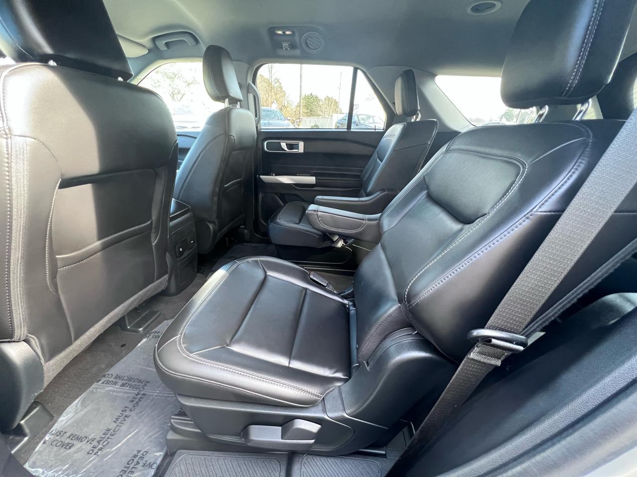 Ford Explorer XLT 4WD 2023