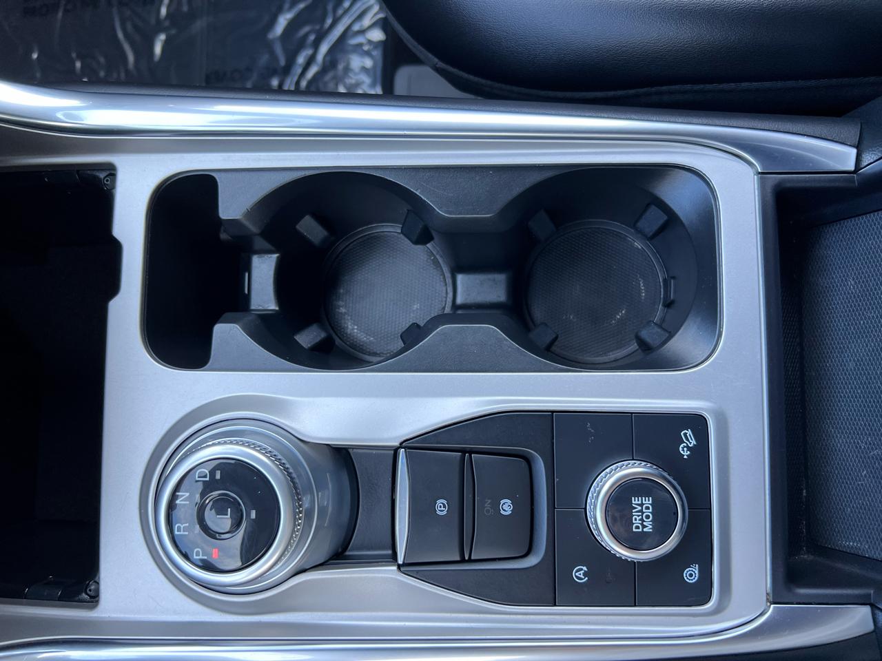 Ford Explorer XLT 4WD 2023