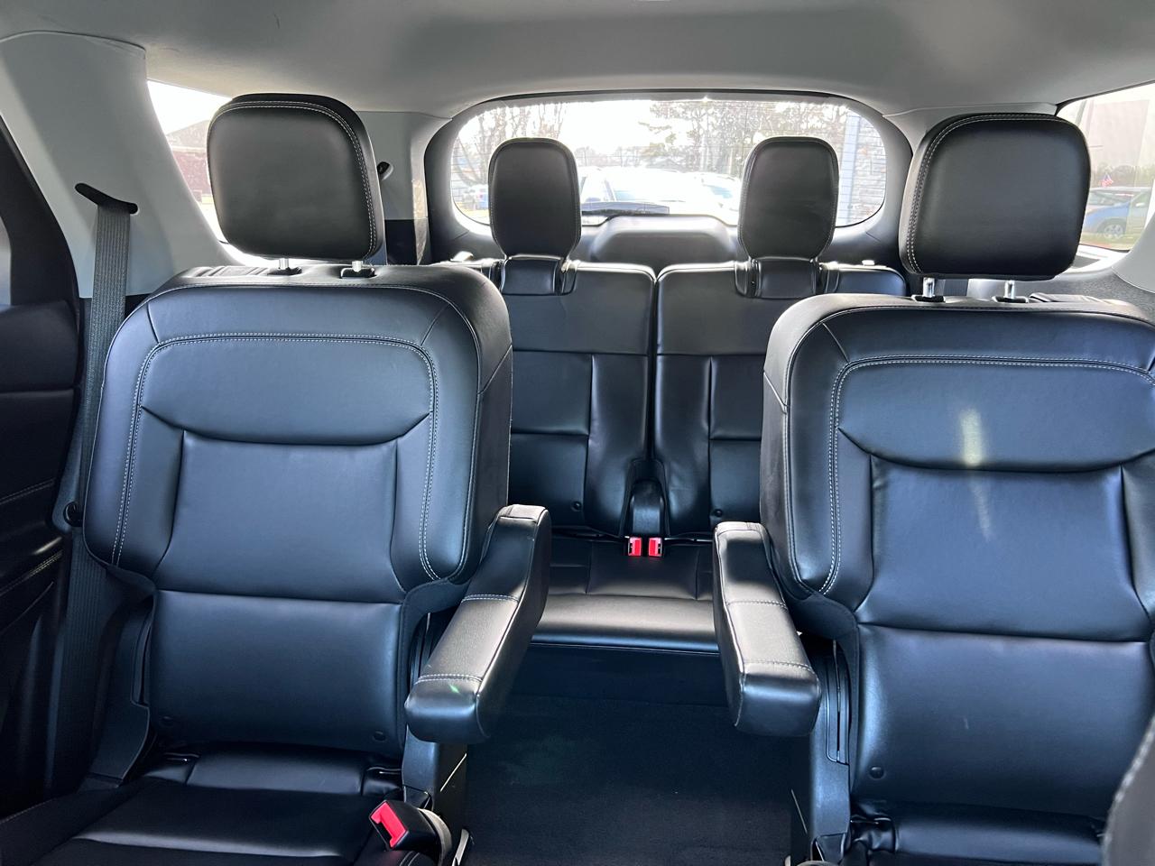 Ford Explorer XLT 4WD 2023