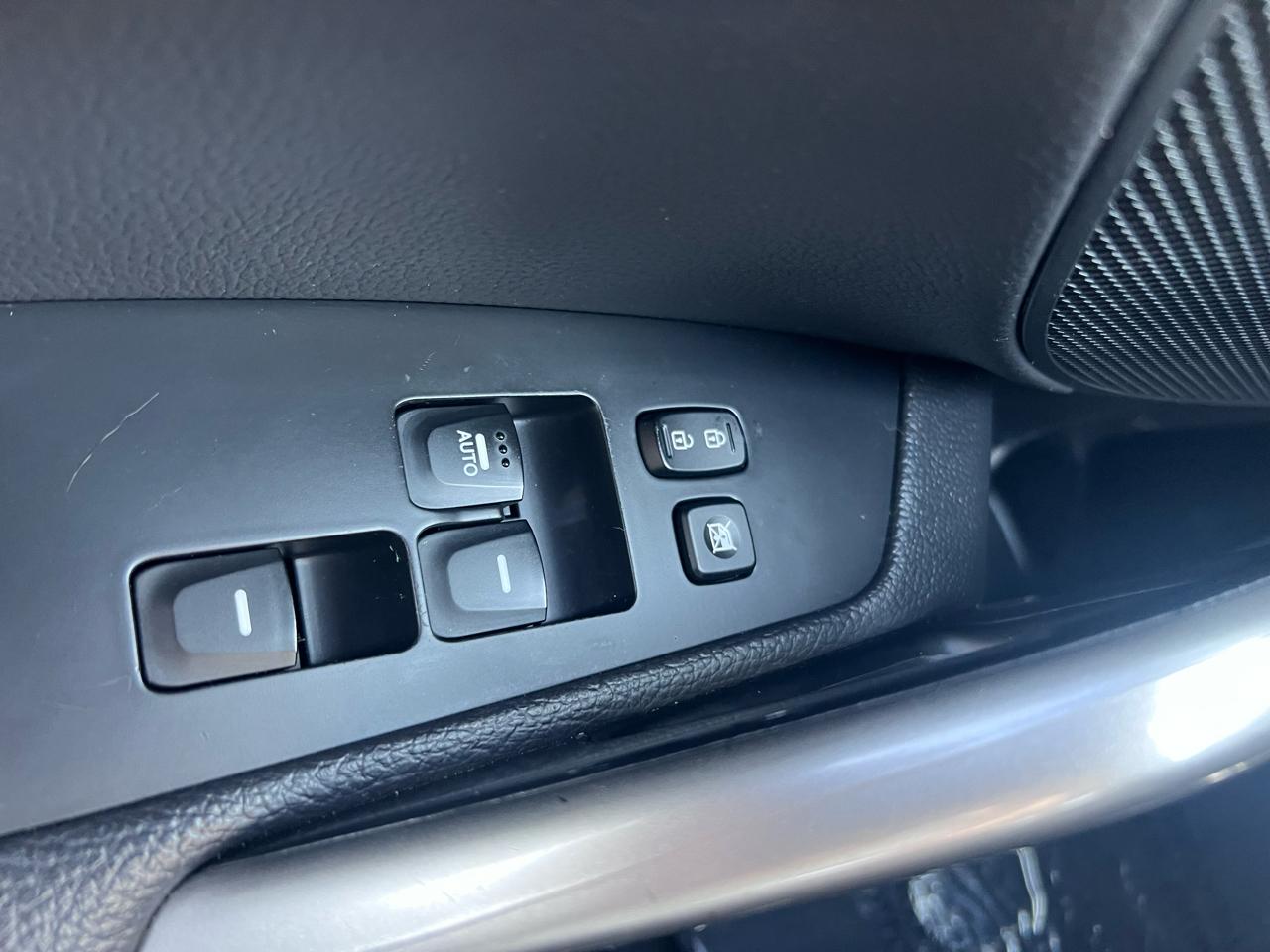 Hyundai Veloster 3dr Cpe Auto 2016