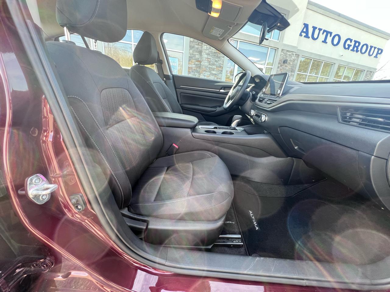 Nissan Altima SV FWD 2025