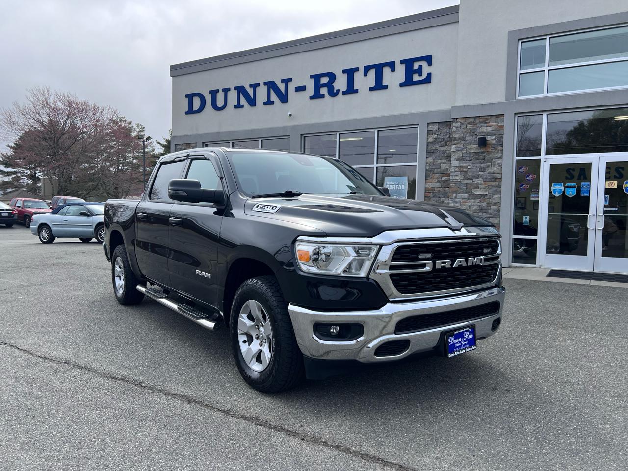 2023 RAM 1500 Lone Star 4x4 Crew Cab 5'7" Box