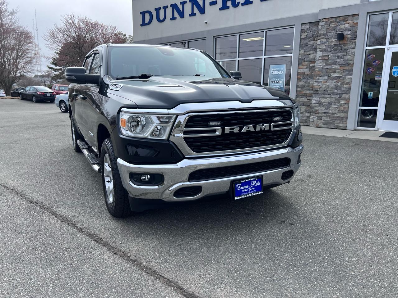 RAM 1500 Lone Star 4x4 Crew Cab 5'7" Box 2023