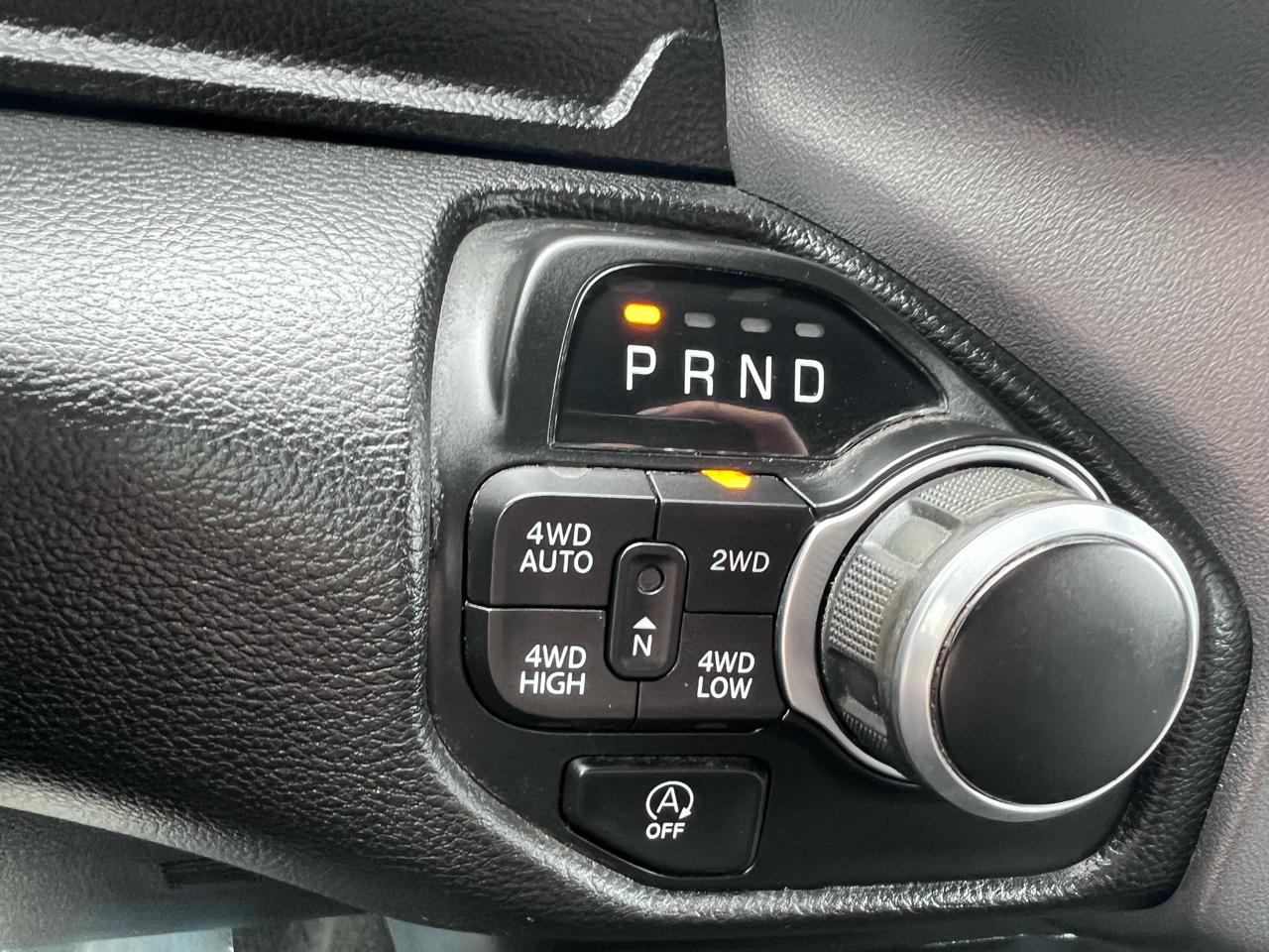 RAM 1500 Lone Star 4x4 Crew Cab 5'7" Box 2023