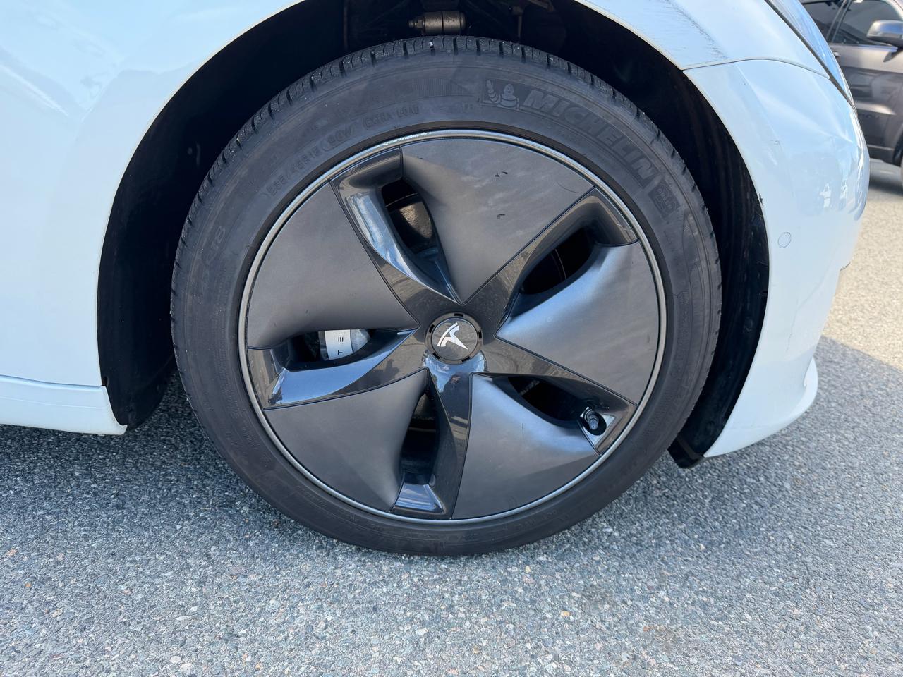 Tesla Model 3 Long Range Battery AWD 2018