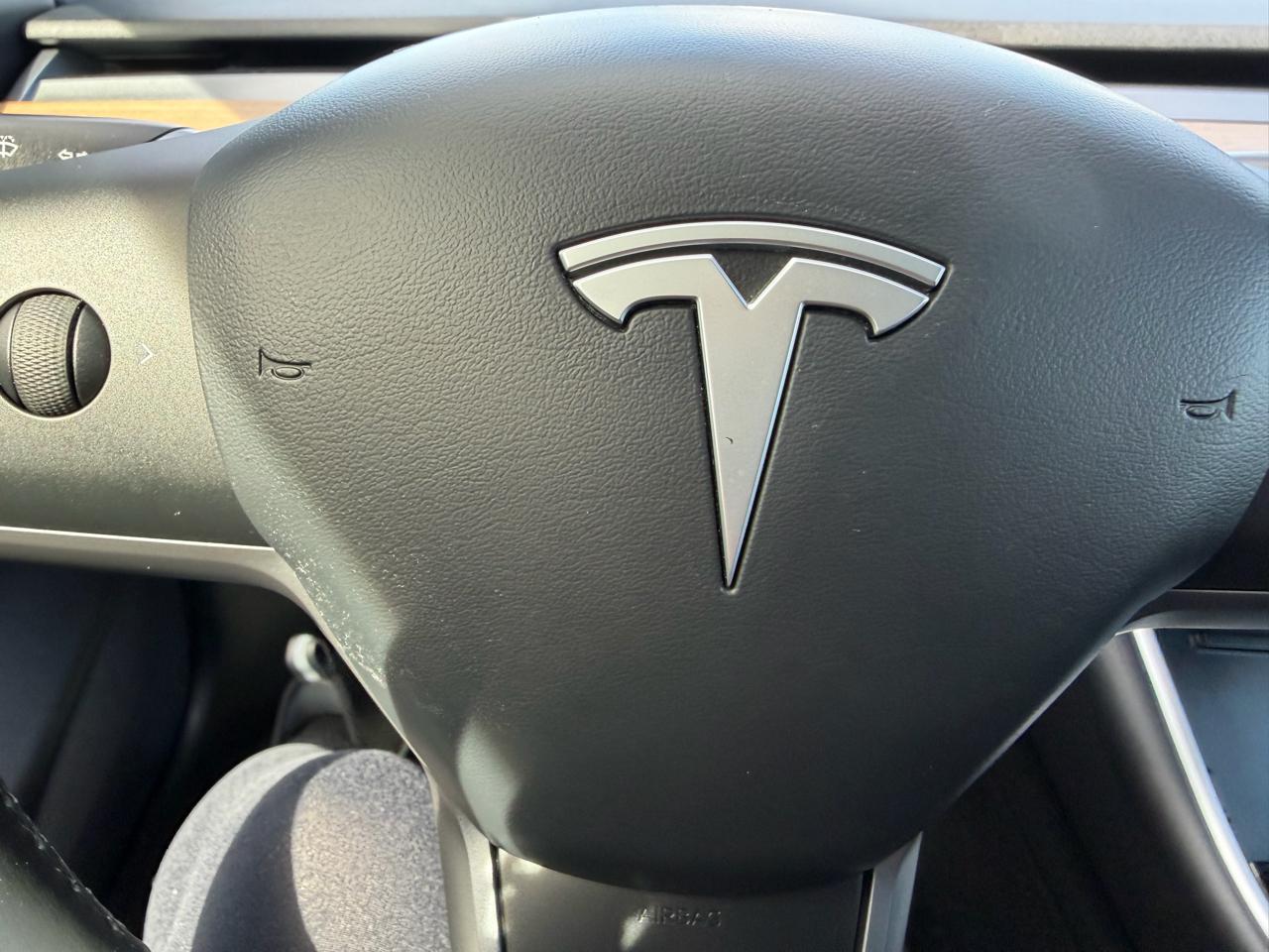 Tesla Model 3 Long Range Battery AWD 2018